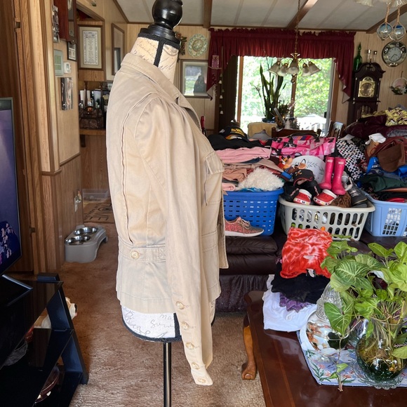 Vintage Early Y2K JUICY COUTURE 100% Cotton tan Jacket w/ buttons down sleeve. - Picture 6 of 16